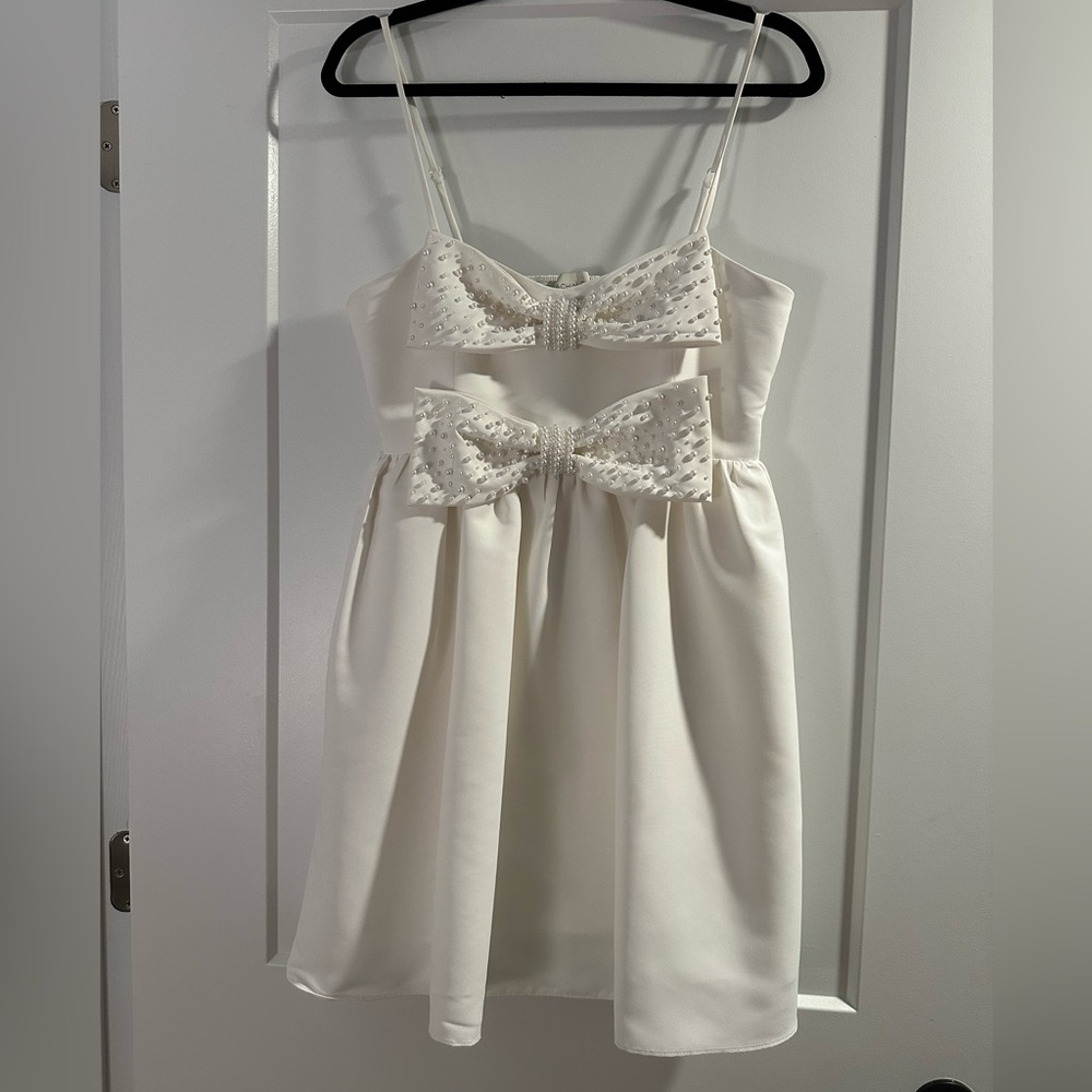 Sachin + Babi White Mini Dress with Bow Accents